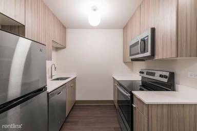 Main picture of 820 Michigan Apartments