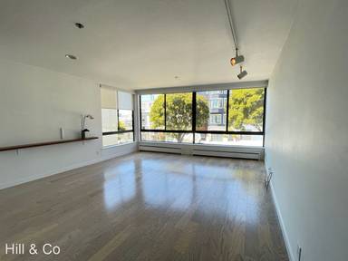 Main picture of 455 Vallejo St