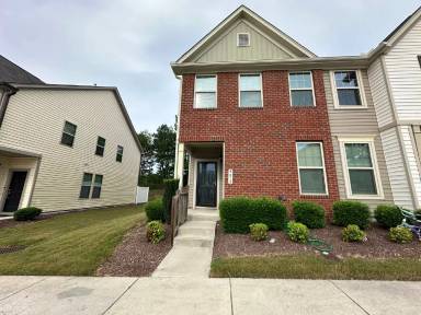 Main picture of 9815 Sweet Basil Dr