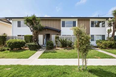 Main picture of 4712 Del Amo Blvd