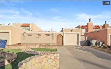 Main picture of 352 Villa Canto St