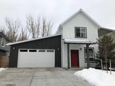 Main picture of 536 Valley Dr