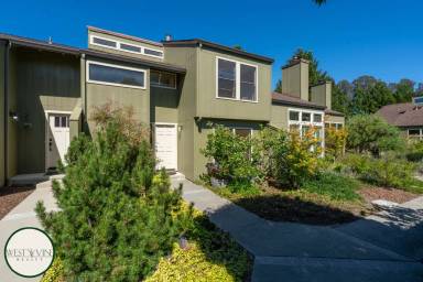 Main picture of 2705 Subec Ln