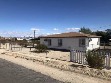 Main picture of 6673 Oasis Ave