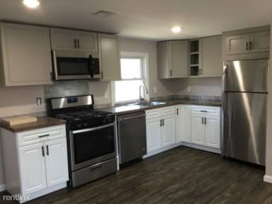 Main picture of 1207 Clark St