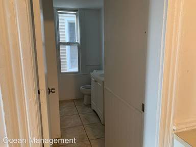 Main picture of 149 Clay St