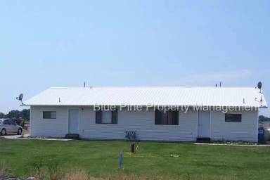 Main picture of 225 N 1900 E