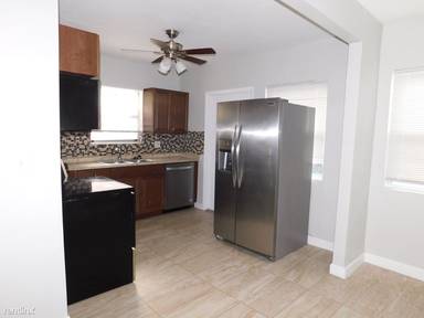 Main picture of 1230 NE 2nd Ave