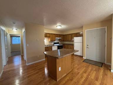 Main picture of 942 Wescott Trl