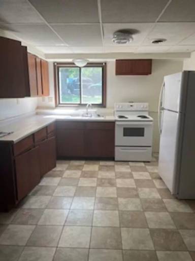 Main picture of 4641 S Acorn Dr