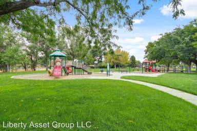 Main picture of Owyhee Park Apartments