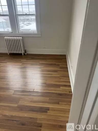 Main picture of 334 Midland Ave