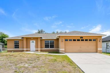 Main picture of 1733 SW 22nd Ln