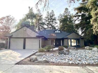 Main picture of 8357 N Bond St