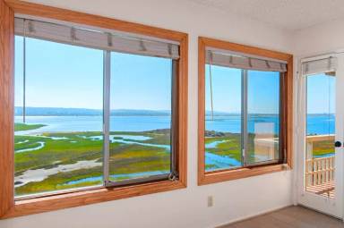 Main picture of 3833 Lamont St