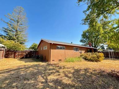 Main picture of 5707 Dewey Dr