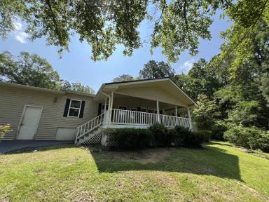 Main picture of 12071 Woodland Lake Rd