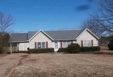 Main picture of 608 Aerodrome Way