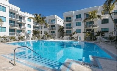 Main picture of Cosmopolitan condo