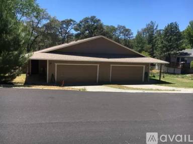 Main picture of 23218 Lone Pine Dr