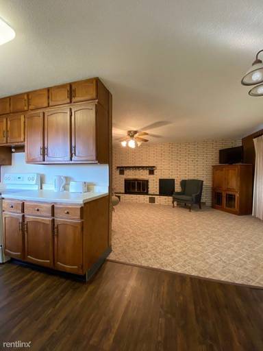 Main picture of 1206 Sunny Rd