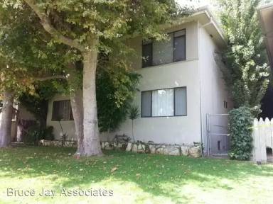 Main picture of 1523 S Wooster St
