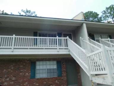 Main picture of 215 Darsey Rd