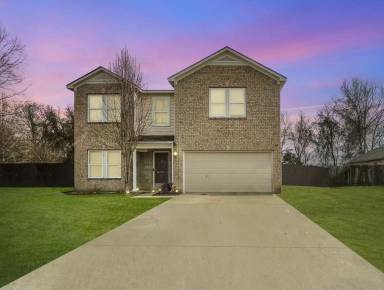 Main picture of 187 Bermuda Lakes Dr