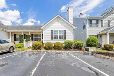 Main picture of 7 Hammett Grove Ln