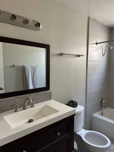 Main picture of 521 S Granada Ave