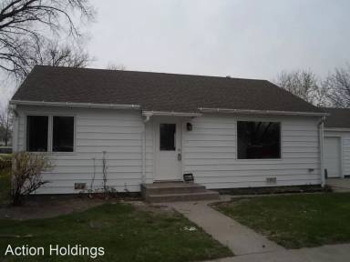 Main picture of 804 N Adams St
