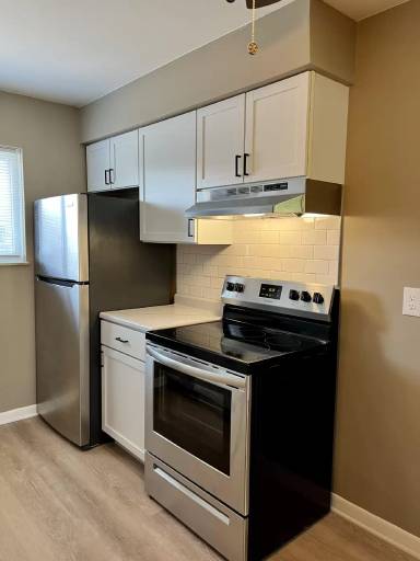 Main picture of 15515 E 10 Mile Rd