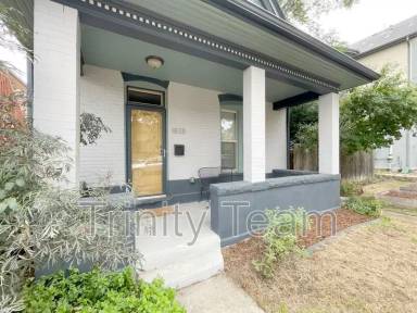 Main picture of 1838 Vine St