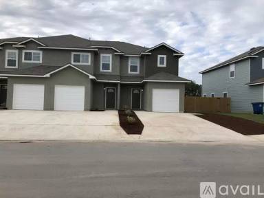 Main picture of 8323 Breezy Cv