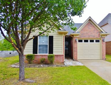 Main picture of 2822 Virginia Woods Pl