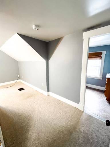 Main picture of 35 Steeple Pl