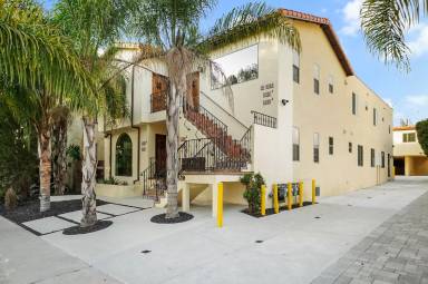 Main picture of 5185 W 20th St