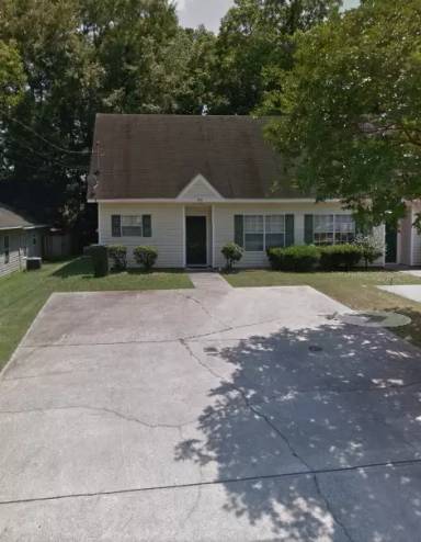 Main picture of 904 Stage Rd