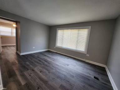 Main picture of 2123 119th St