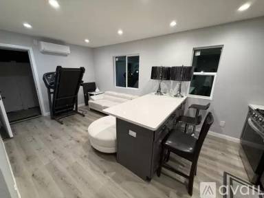 Main picture of 7600 Coldwater Canyon Ave