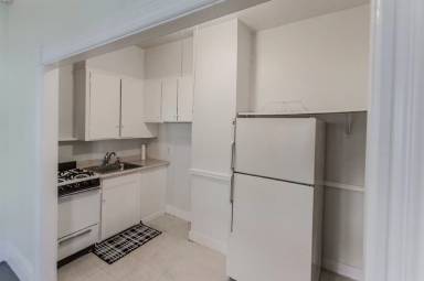 Main picture of 126 Harrison St