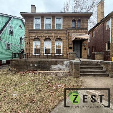 Main picture of 4336 W Buena Vista St