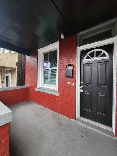 Main picture of 7311 Burton St