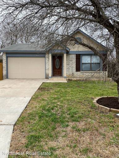 Main picture of 2911 Beech Plain Dr