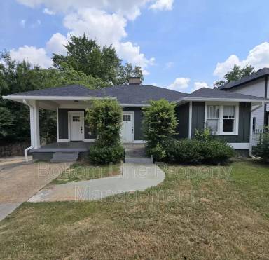 Main picture of 672 Cascade Ave SW