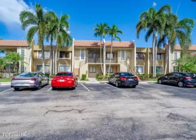Main picture of 432 Lakeview Dr