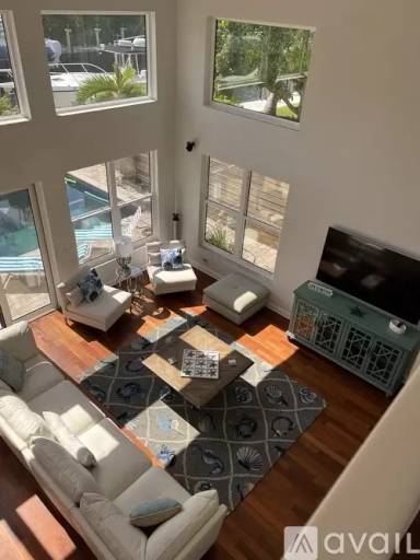 Main picture of 808 Solar Isle Dr