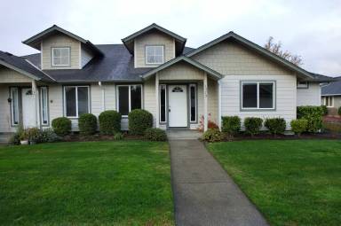 Main picture of 1373 Eclipse Ln