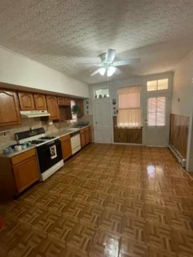 Main picture of 23 Lentz Ave