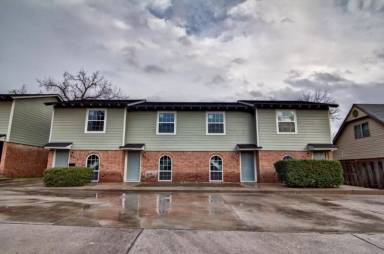 Main picture of NW OKC Tulsa Townhouses